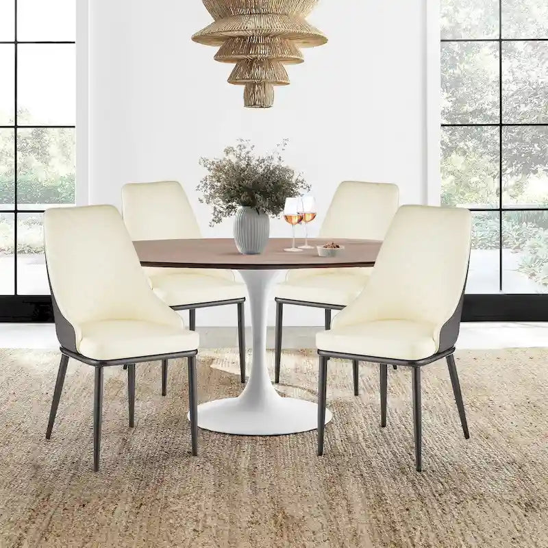 Sedia da pranzo imbottita in similpelle con struttura in metallo e schienale ergonomico
