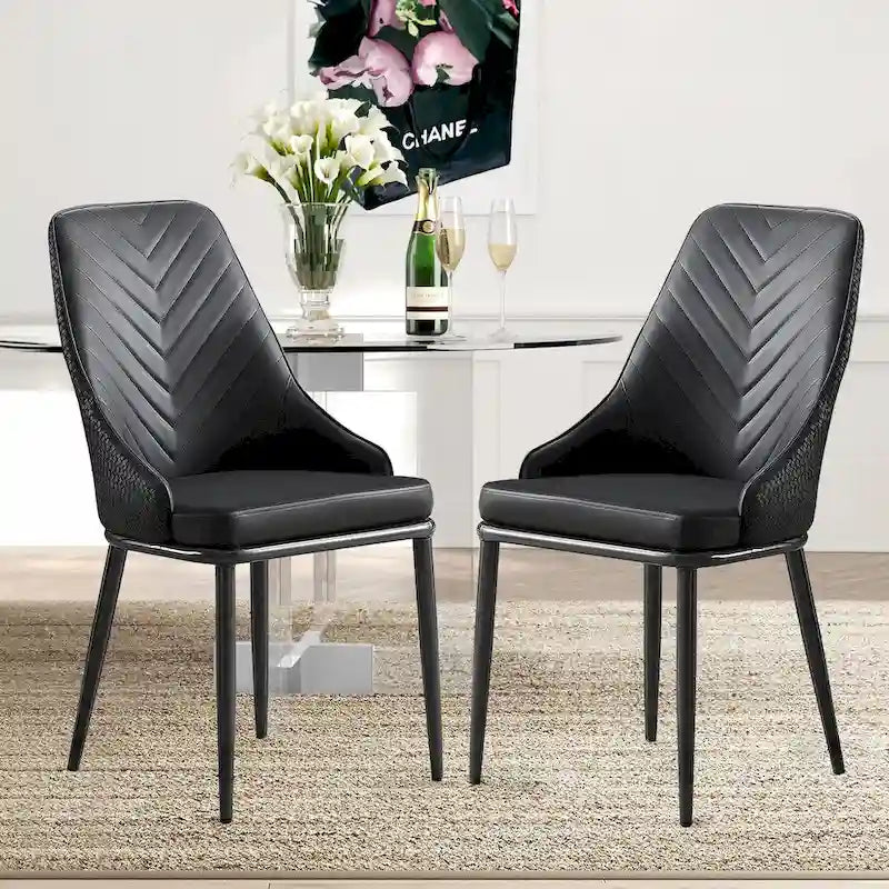 Sedia da pranzo imbottita in similpelle con struttura in metallo e schienale ergonomico