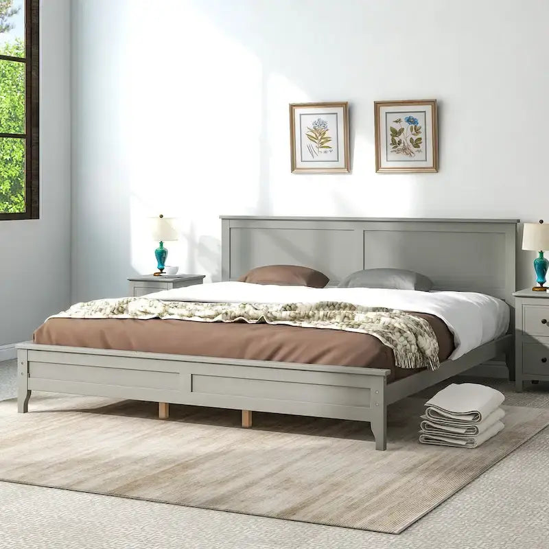 Letto matrimoniale king-size grigio con testiera e pediera, rete a doghe, 1 posto