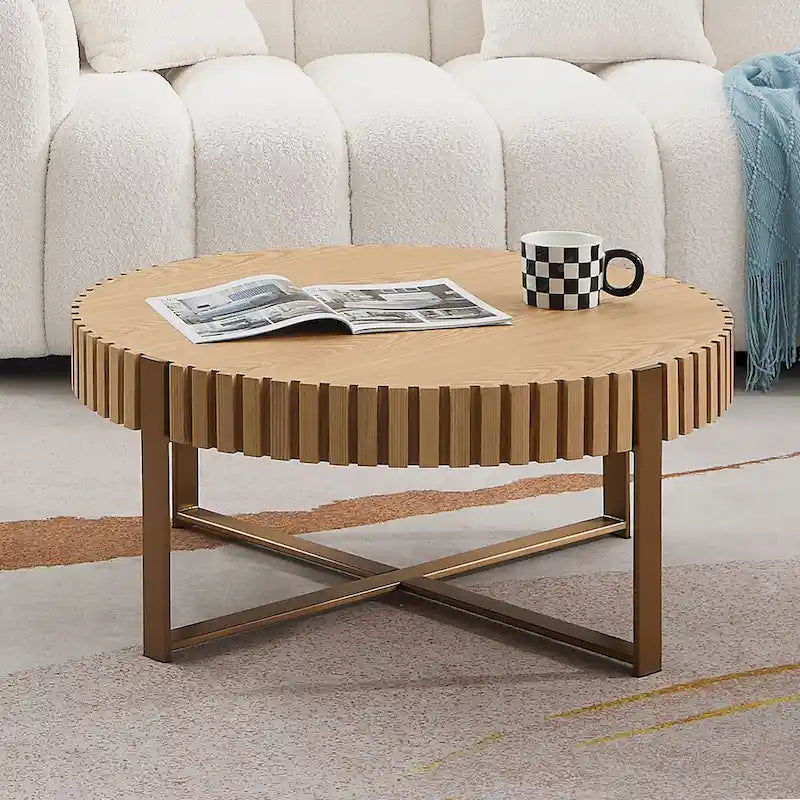 Tavolino rotondo con rilievo in legno e base in metallo